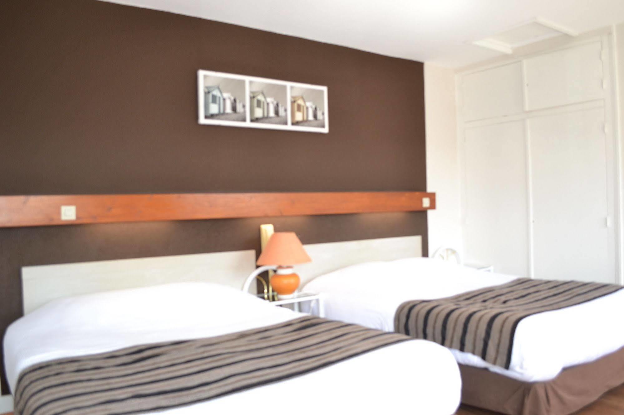 Hotel Caudron ルー エクステリア 写真